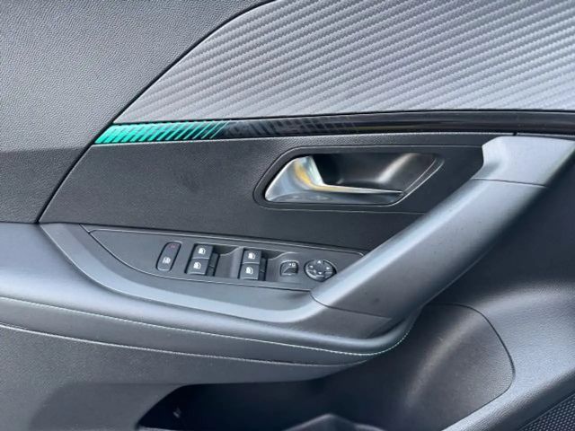 Peugeot E-2008 Allure Pack