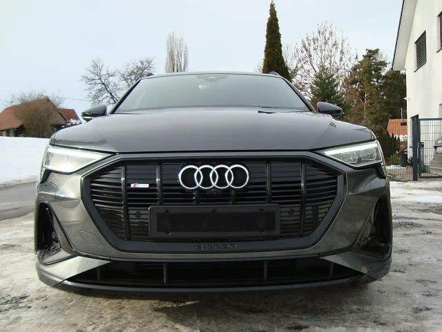 Audi e-tron 55 Quattro