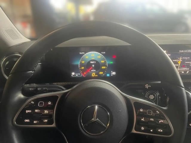 Mercedes-Benz A 200 Style