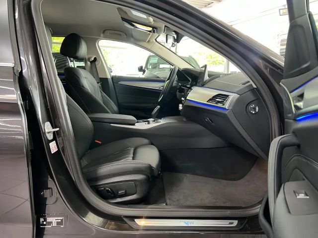 BMW 530 530d Touring xDrive