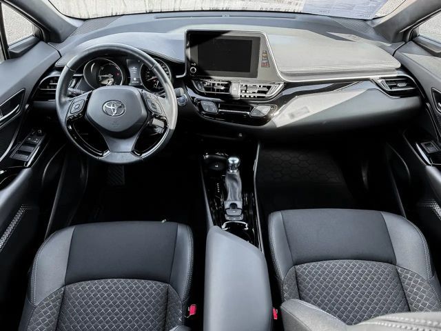 Toyota C-HR Hybride Team D