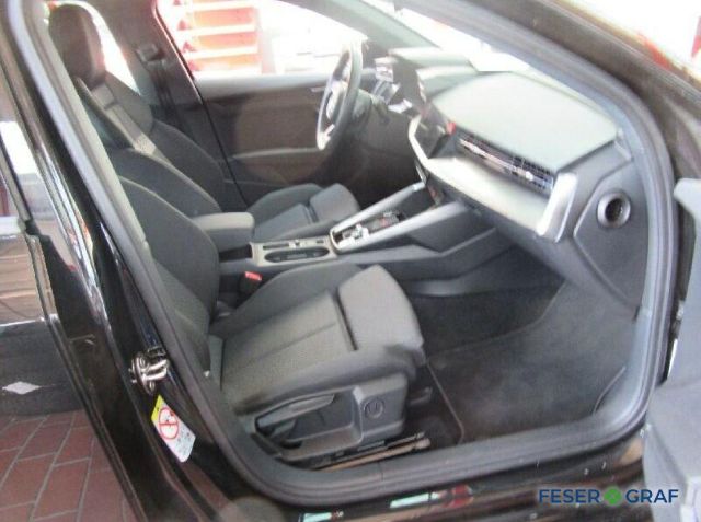 Audi A3 30 TDI S-Tronic Sedan