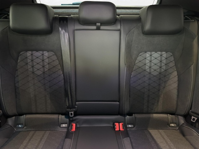 Volkswagen Golf 1.5 eTSI DSG Golf VIII