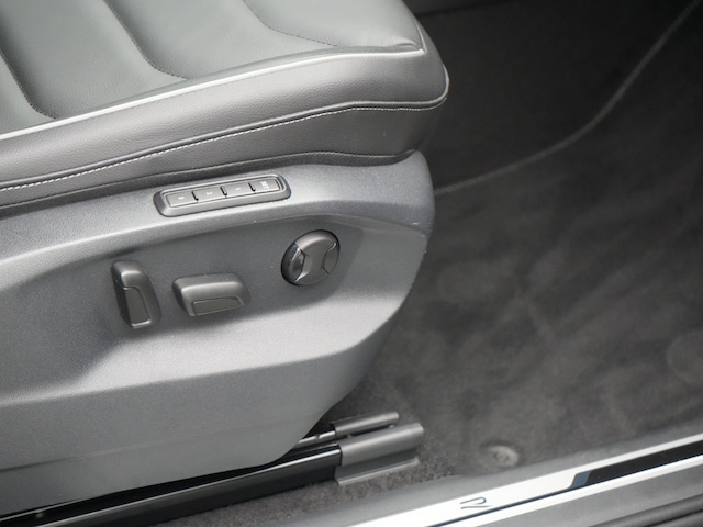 Volkswagen Tiguan 4Motion DSG R-Line