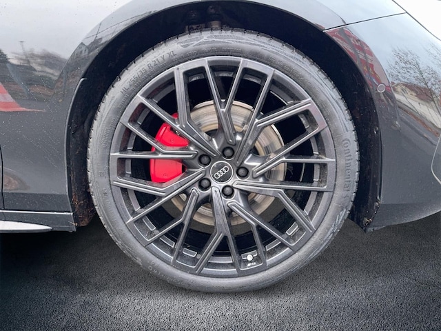 Audi A6 e-tron Avant Quattro