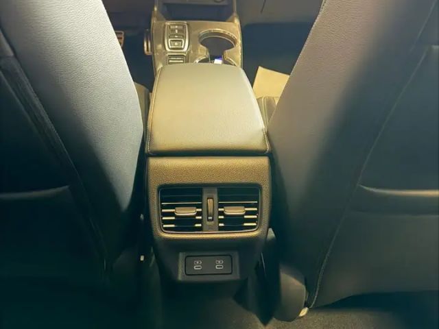 Honda Civic Advance e:HEV