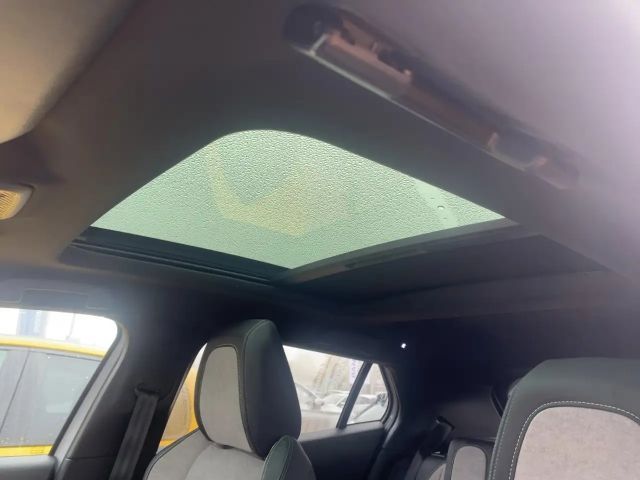 Peugeot E-2008 GT-Line