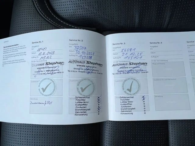 Volvo XC90 AWD Dark T8 Ultimate