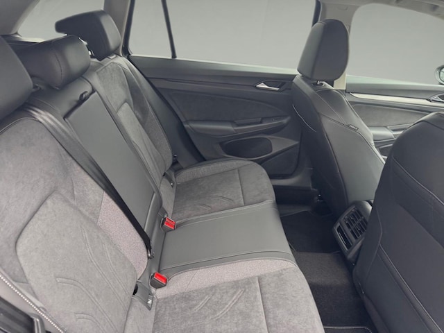 Volkswagen Golf 1.5 TSI Style Variant