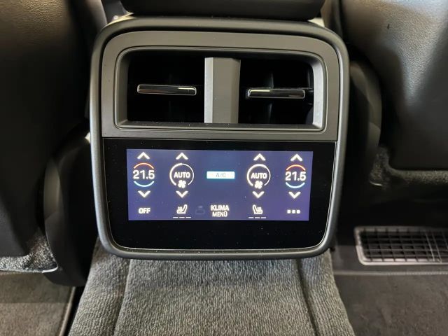 Porsche Taycan S Turbo