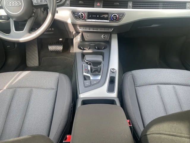 Audi A4 40 TDI Avant S-Tronic