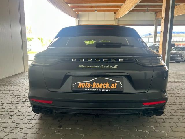 Porsche Panamera E-Hybrid S Turbo
