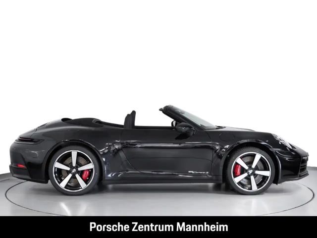Porsche 992 Cabrio Carrera S