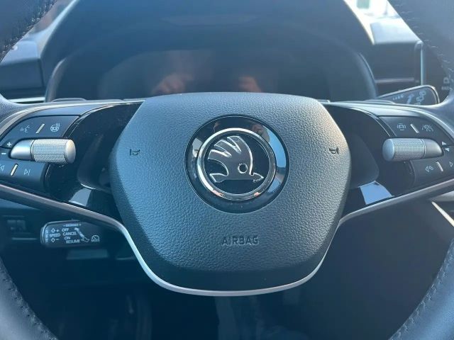 Skoda Kamiq Select.110KW,DSG,WP,5JGar.Navi,Kamera,17Zo