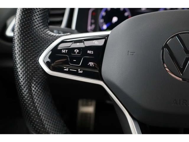 Volkswagen T-Roc 1.5 TSI DSG R-Line