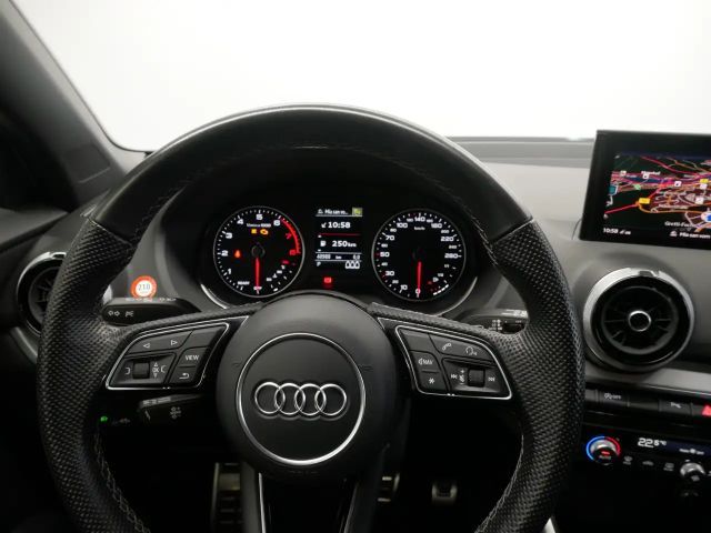 Audi Q2 40 TFSI Quattro S-Line