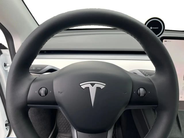 Tesla Model Y RWD