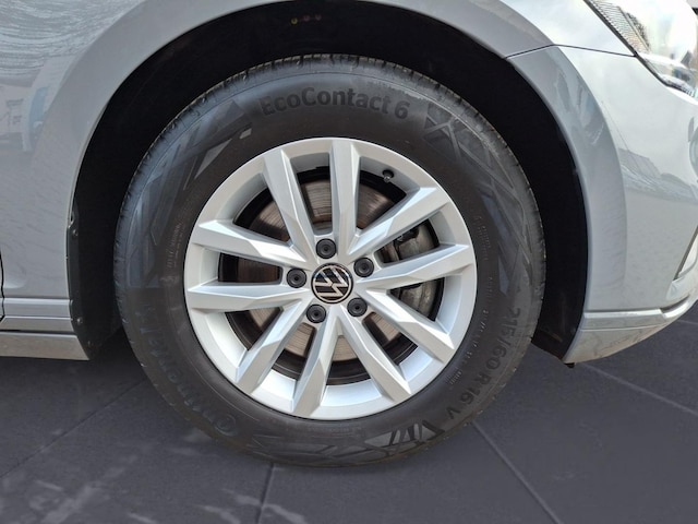 Volkswagen Passat 1.5 TSI Business DSG Variant