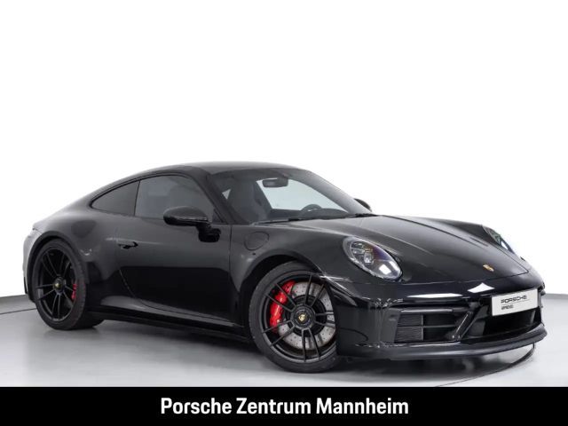 Porsche 992 4 Carrera Coupé GTS