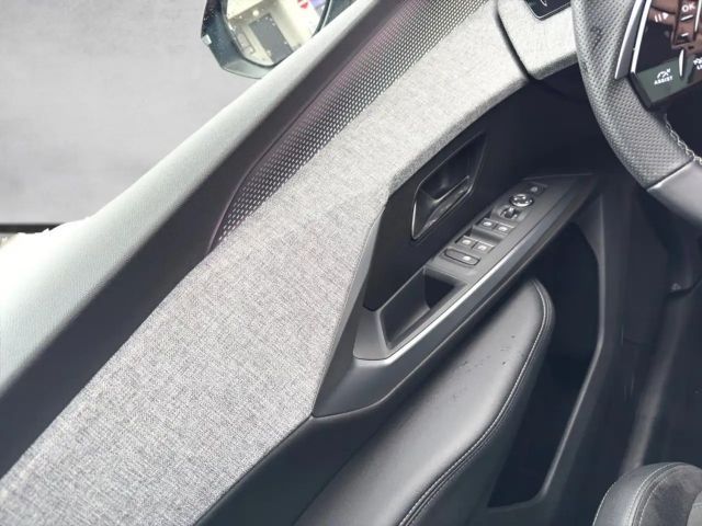 Peugeot E-5008 GT-Line