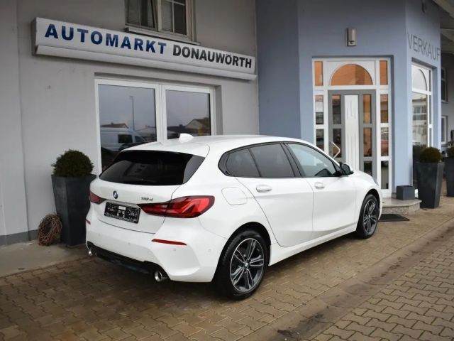 BMW 118 118d Sedan Sport Line