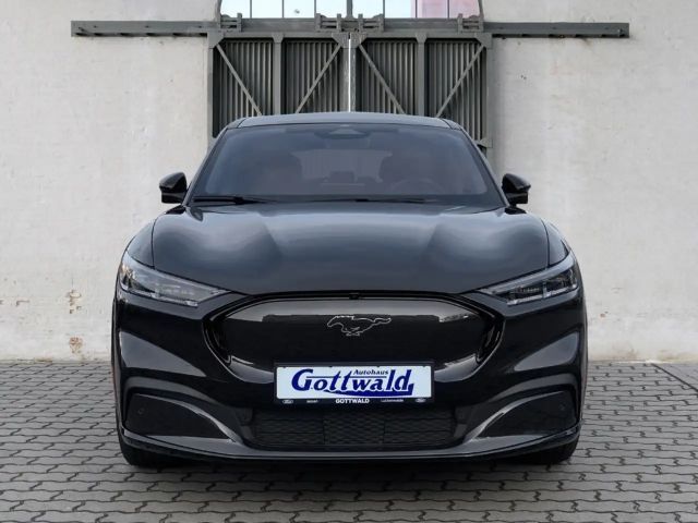 Ford Mustang Mach-E AWD