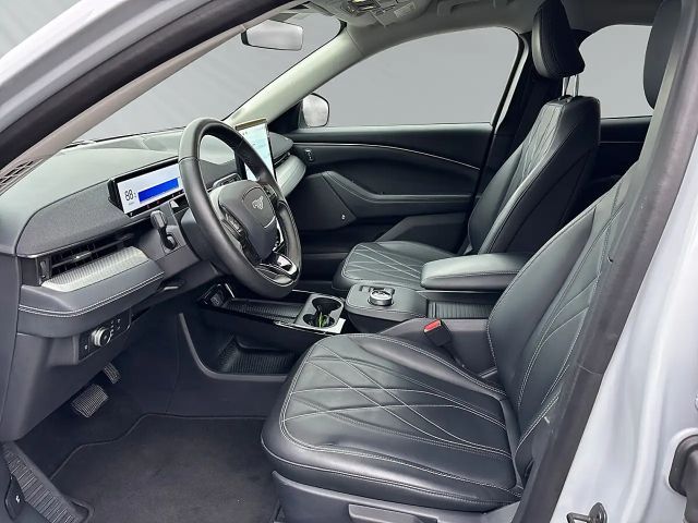 Ford Mustang Mach-E Extended range RWD