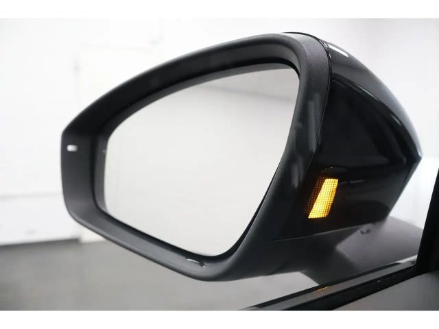 Volkswagen Tiguan 2.0 TDI DSG R-Line