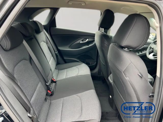 Hyundai i30 Hybrid T-GDi Trend