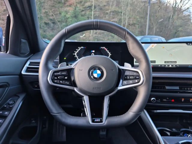 BMW 330 330i M-Sport Touring xDrive