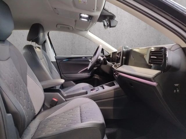 Volkswagen Tiguan 1.5 eTSI DSG