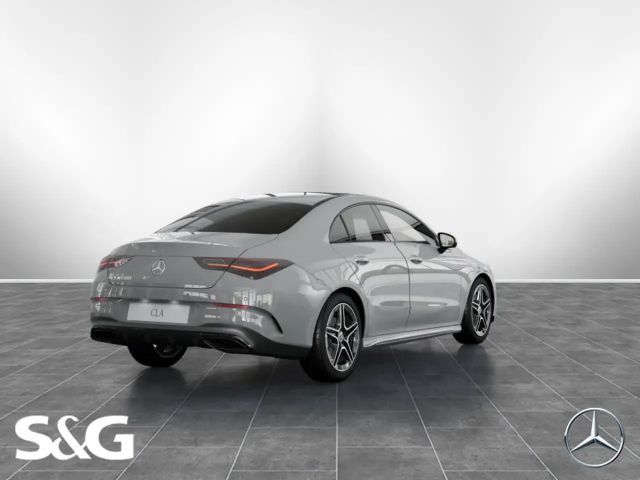 Mercedes-Benz CLA 200 AMG Line Coupé