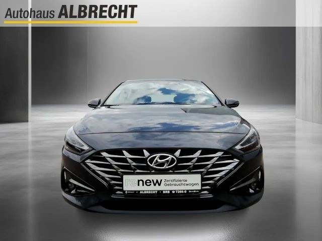 Hyundai i30 Hybrid T-GDi Trend