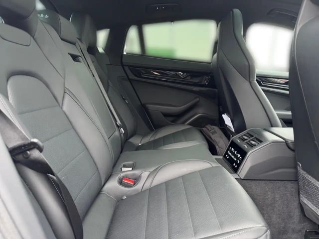Porsche Panamera 4 E-Hybrid S