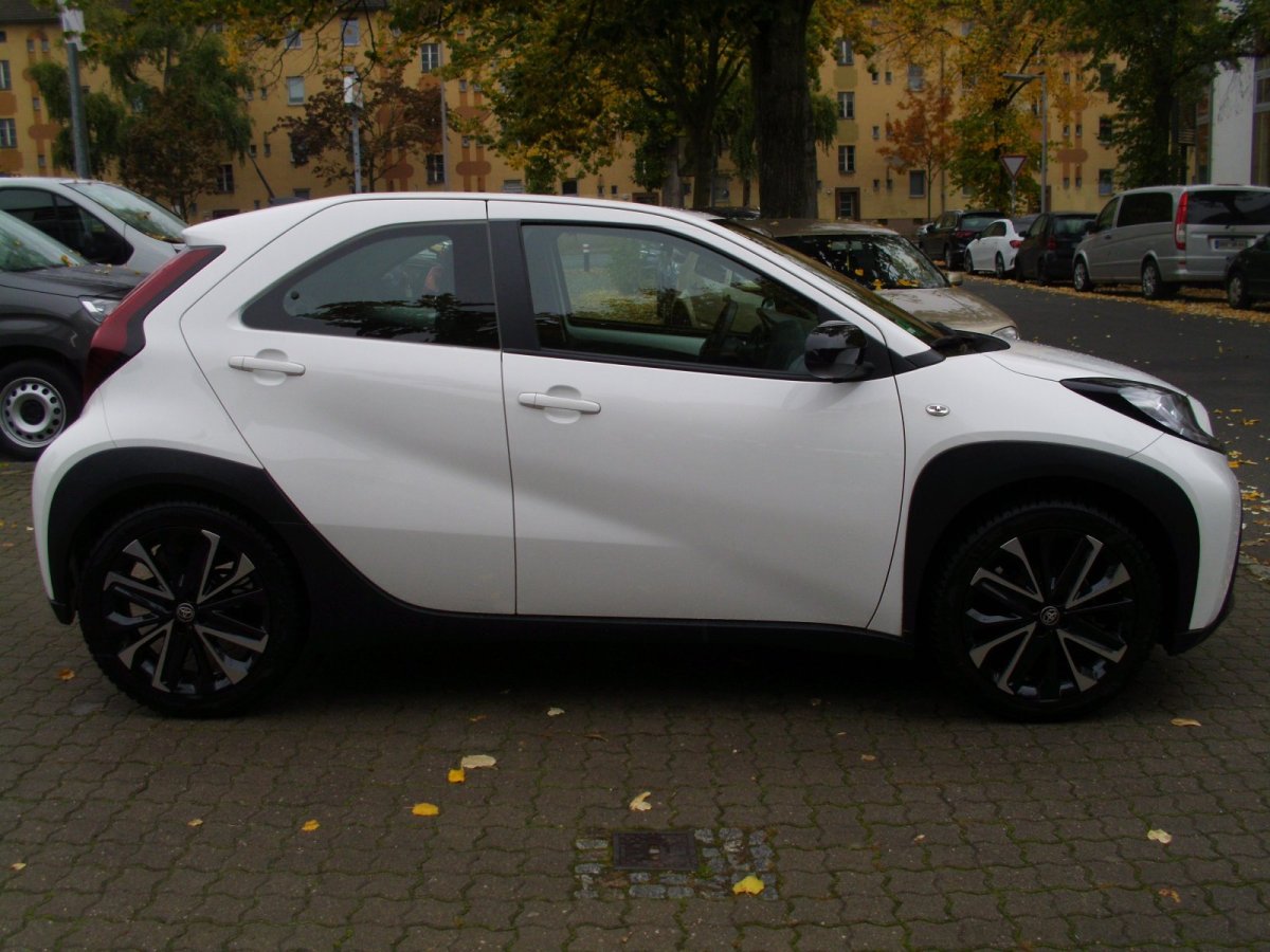 Toyota Aygo X 5-deurs Basis