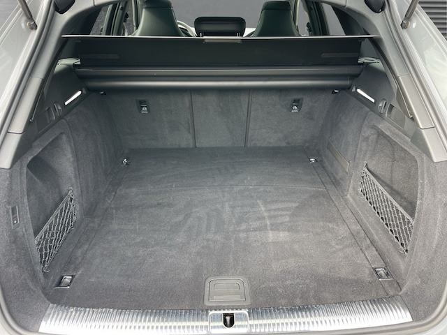 Audi RS4 Avant Quattro