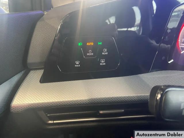 Volkswagen Golf 1.5 TSI Golf VIII