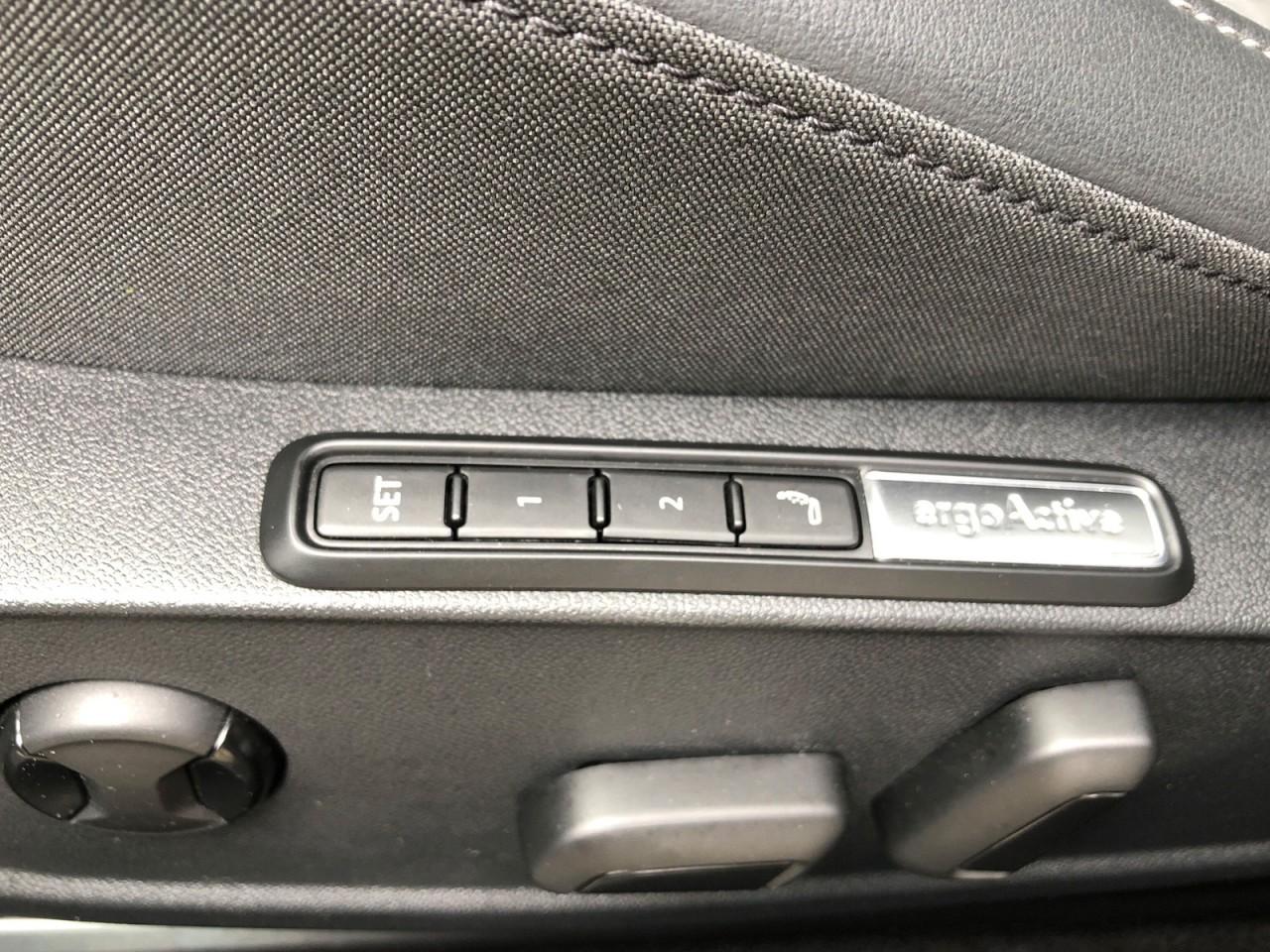 Volkswagen Golf 1.5 eTSI DSG Style