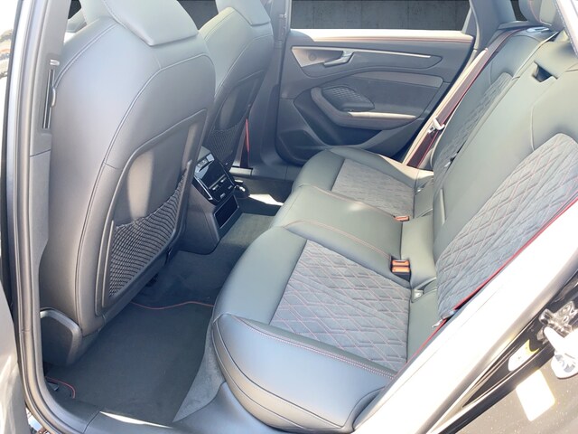 Audi A6 e-tron Avant Quattro