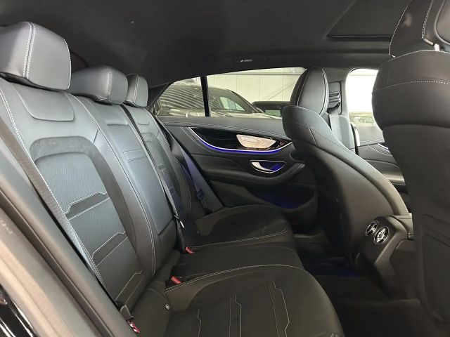 Mercedes-Benz AMG GT 4MATIC+ AMG Line Coupé