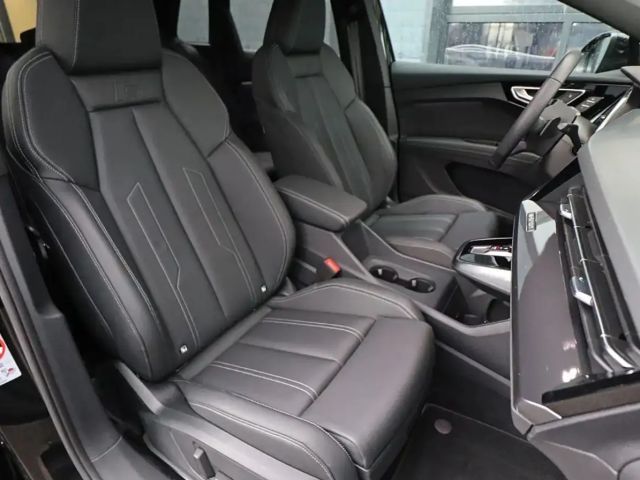 Audi Q4 e-tron Quattro Sport