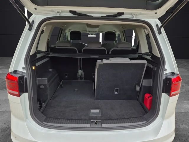 Volkswagen Touran DSG Highline