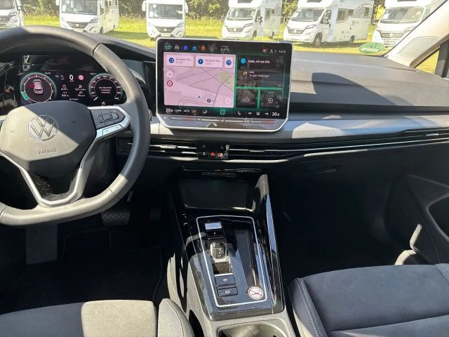 Volkswagen Golf 1.5 eTSI Golf VIII Style