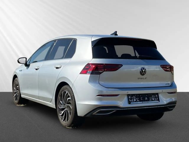 Volkswagen Golf 1.5 eTSI DSG Style