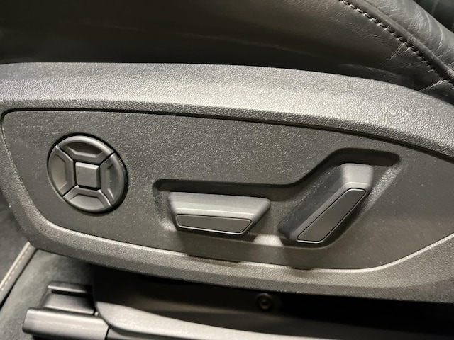 Audi S6 Avant Quattro