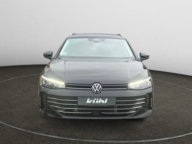 Volkswagen Passat 1.5 eTSI Business DSG Variant