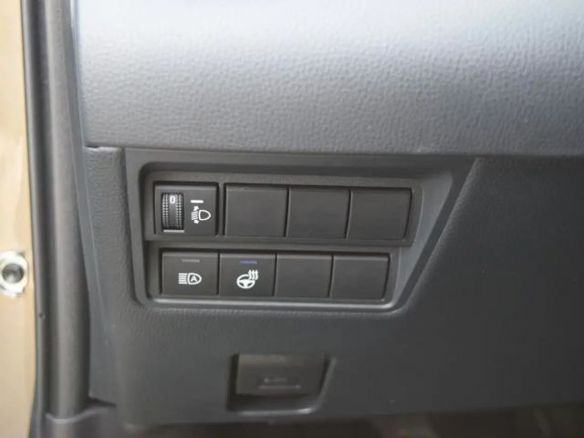 Toyota Yaris Club Hatchback