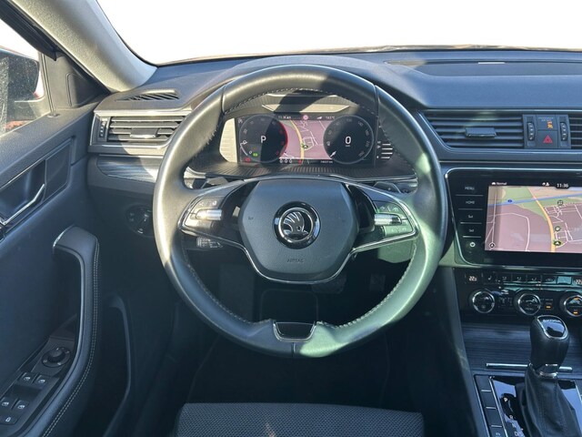 Skoda Superb 2.0 TDI Combi Style Style