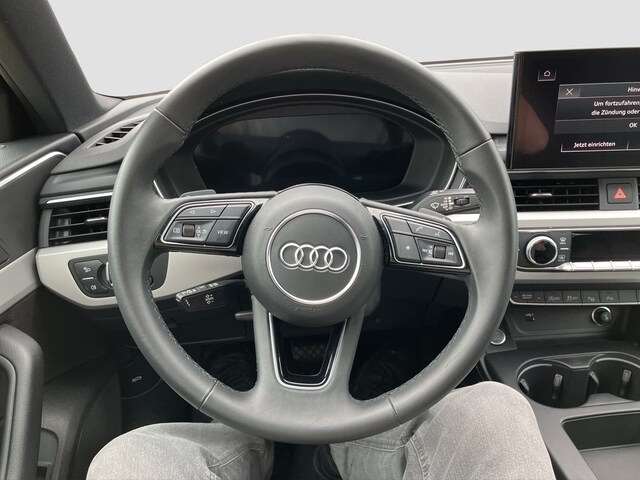 Audi A4 40 TFSI S-Tronic Sedan
