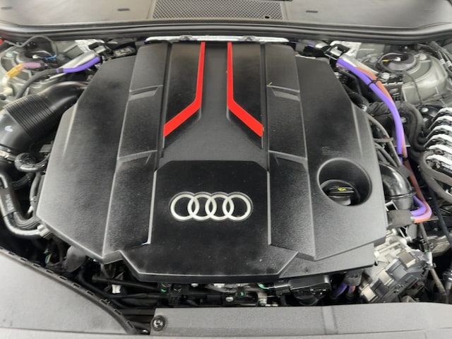 Audi S6 Avant Quattro